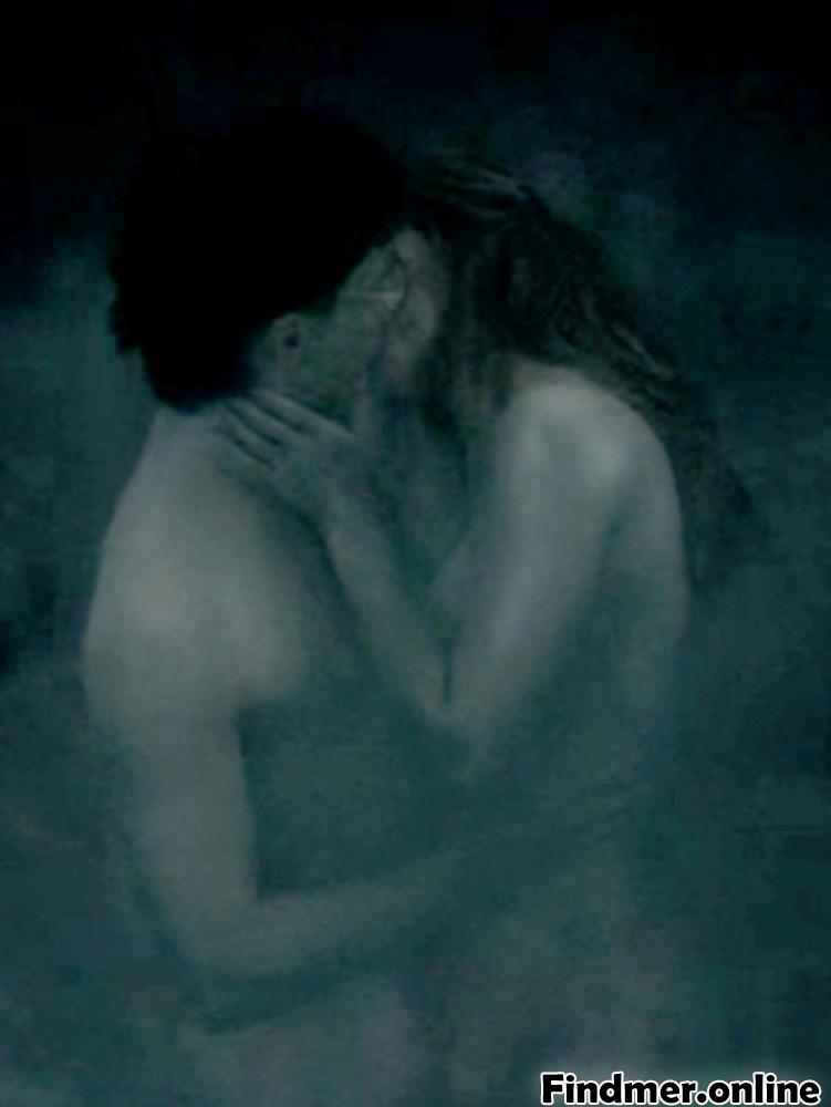 xAc5eXuH  High Quality Celebrity Seximage! Emma Watson  nipple slips and other sexy paparazzi pictures! 07.jpg